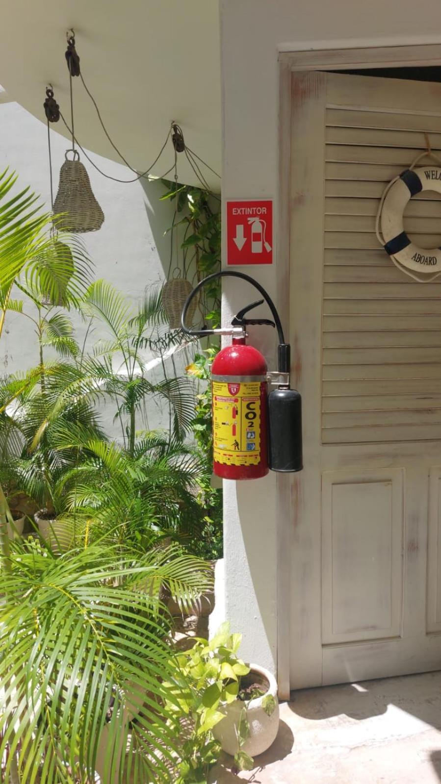 Hotel Casa Coco Rio プレヤデルカーメン エクステリア 写真