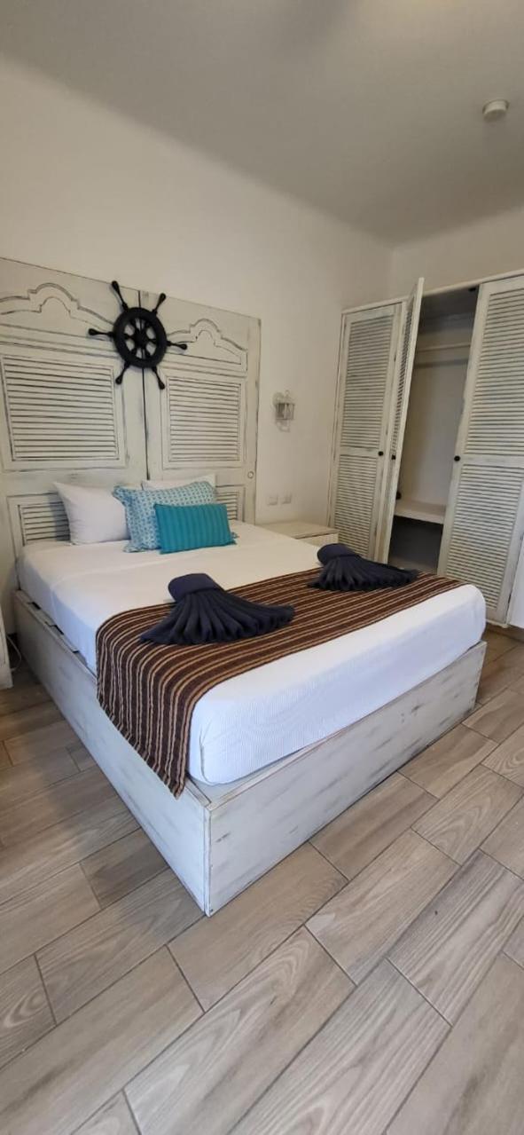 Hotel Casa Coco Rio プレヤデルカーメン エクステリア 写真
